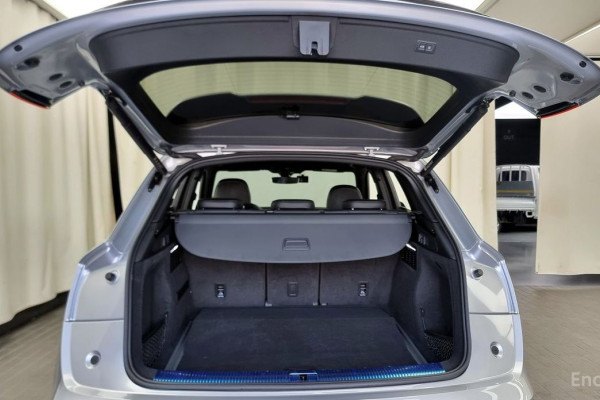 2021 Audi SQ5 с пробегом 28 299 км