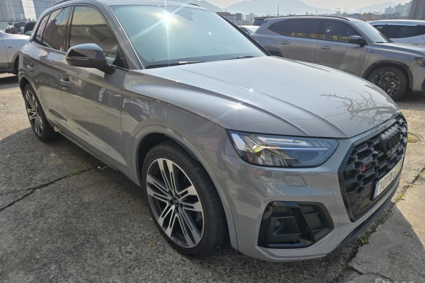 2023 Audi SQ5 с пробегом 54 941 км