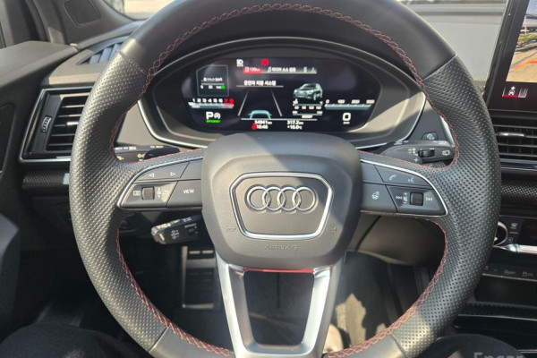 2023 Audi SQ5 с пробегом 54 941 км