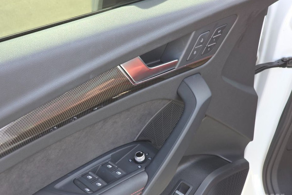 2022 Audi SQ5 с пробегом 39 187 км