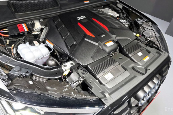 2023 Audi SQ7 с пробегом 21 419 км