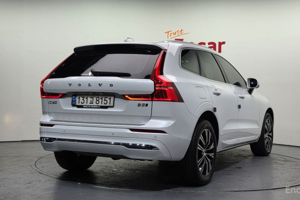 2022 Volvo XC60 с пробегом 77 380 км