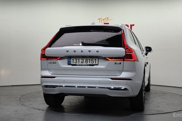 2022 Volvo XC60 с пробегом 77 380 км