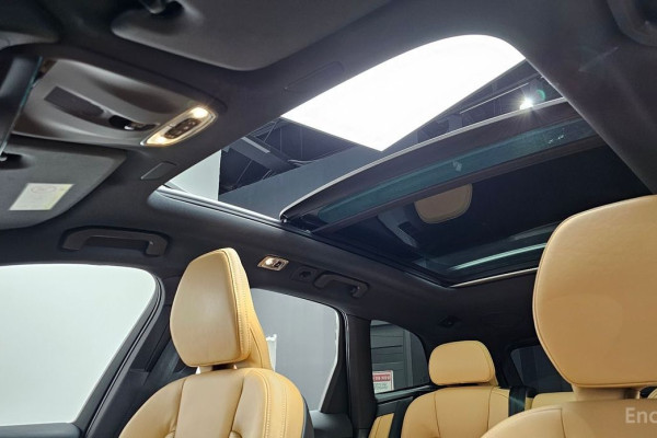 2021 Volvo XC60 с пробегом 58 299 км