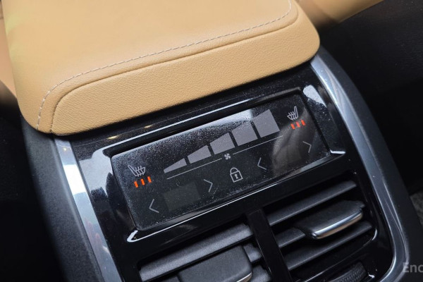 2021 Volvo XC60 с пробегом 54 488 км