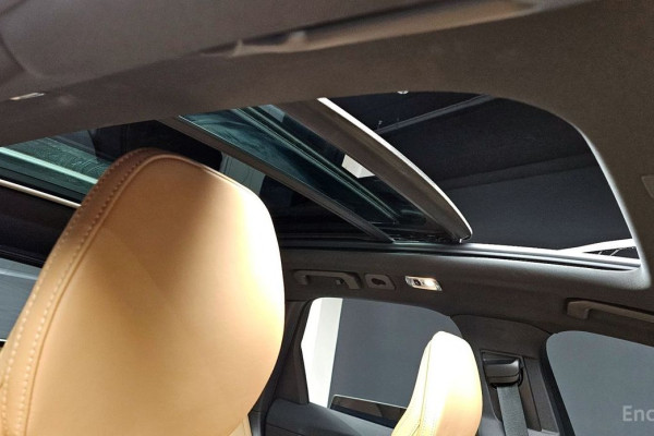 2021 Volvo XC60 с пробегом 59 313 км