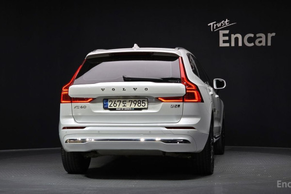 2022 Volvo XC60 с пробегом 109 625 км