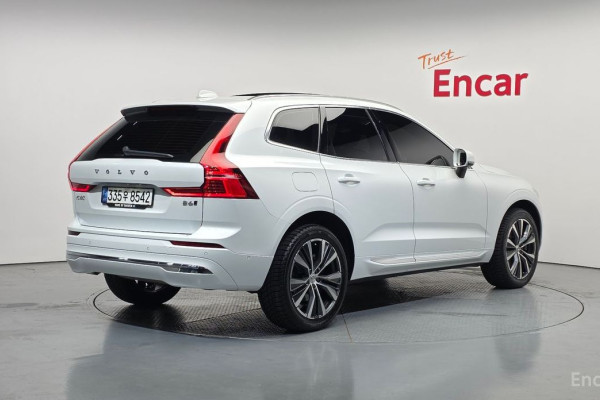 2021 Volvo XC60 с пробегом 62 128 км