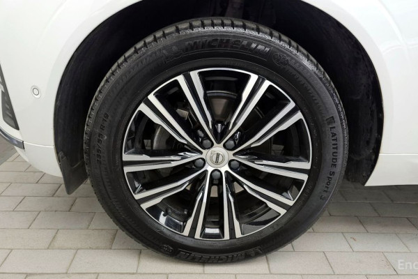 2021 Volvo XC60 с пробегом 82 234 км