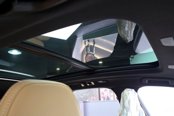 2023 Volvo XC60 с пробегом 39 281 км