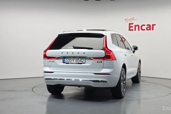 2021 Volvo XC60 с пробегом 62 128 км