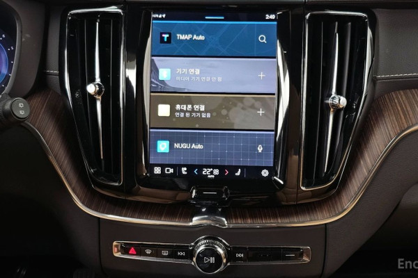 2021 Volvo XC60 с пробегом 82 234 км