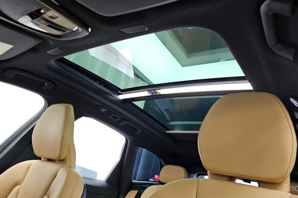 2021 Volvo XC60 с пробегом 82 234 км