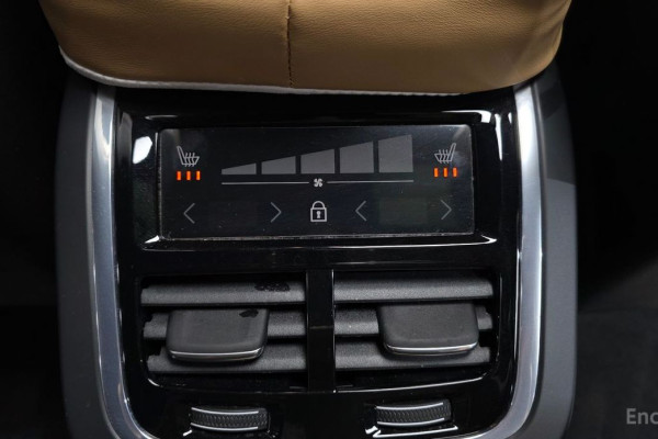 2021 Volvo XC60 с пробегом 62 128 км