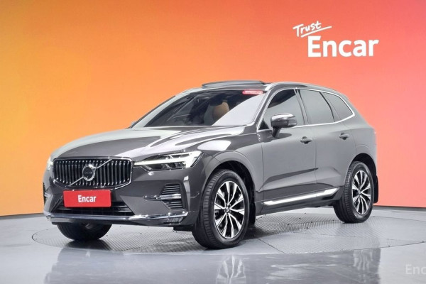 2023 Volvo XC60 с пробегом 14 816 км