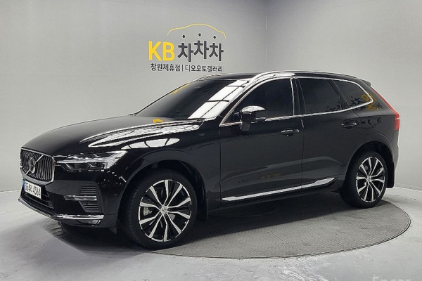 2023 Volvo XC60 с пробегом 82 952 км