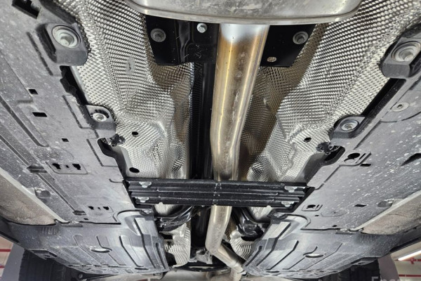 2023 Volvo XC60 с пробегом 14 816 км