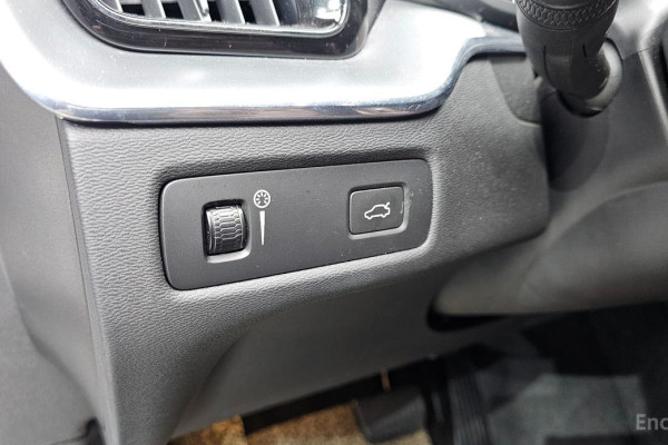 2021 Volvo XC60 с пробегом 17 225 км