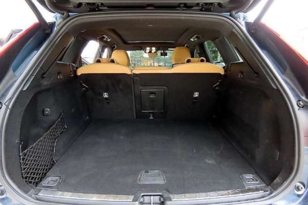 2021 Volvo XC60 с пробегом 22 834 км