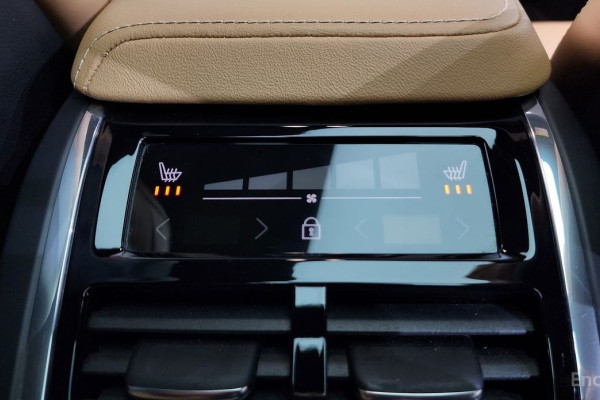 2023 Volvo XC60 с пробегом 15 919 км