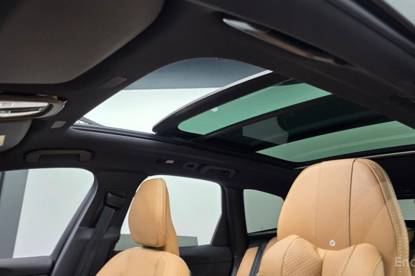 2023 Volvo XC60 с пробегом 14 816 км