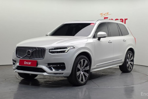 2022 Volvo XC90 с пробегом 16 850 км