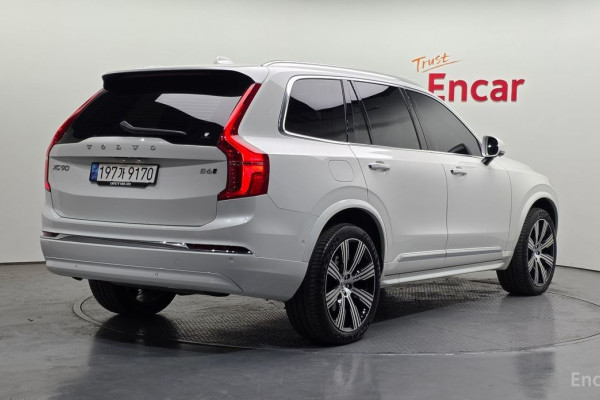 2022 Volvo XC90 с пробегом 16 850 км