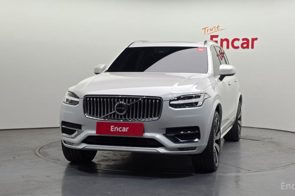 2022 Volvo XC90 с пробегом 16 850 км