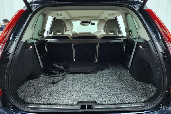 2022 Volvo XC90 с пробегом 73 733 км