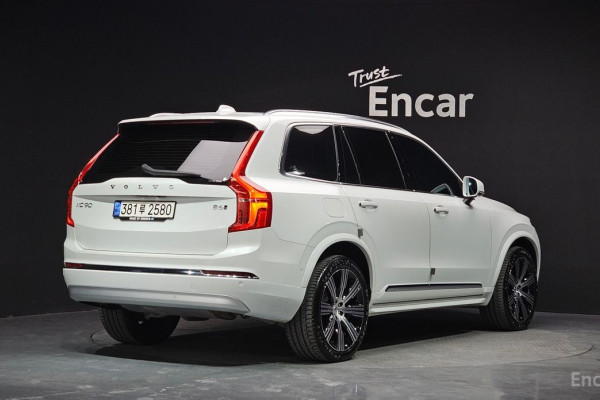 2022 Volvo XC90 с пробегом 22 115 км