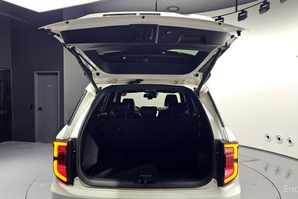 2023 KG Mobility Torres с пробегом 67 951 км