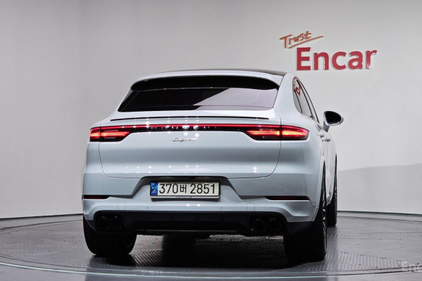 2021 Porsche Cayenne с пробегом 45 606 км