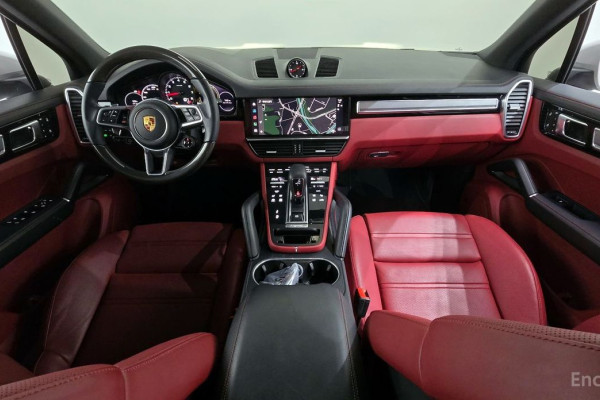 2022 Porsche Cayenne с пробегом 18 697 км