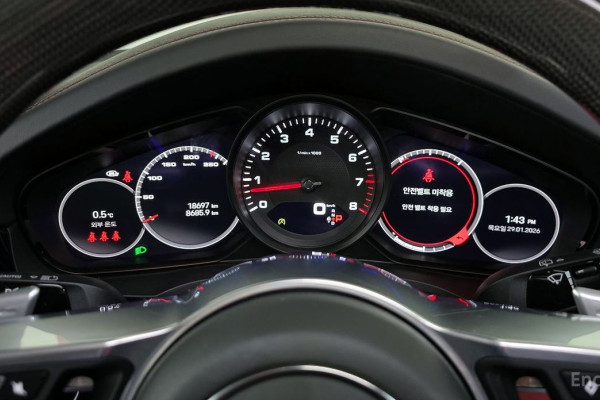 2022 Porsche Cayenne с пробегом 18 697 км