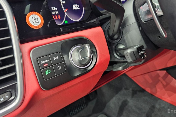 2022 Porsche Cayenne с пробегом 40 789 км