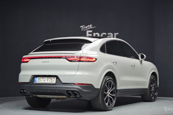 2022 Porsche Cayenne с пробегом 31 631 км