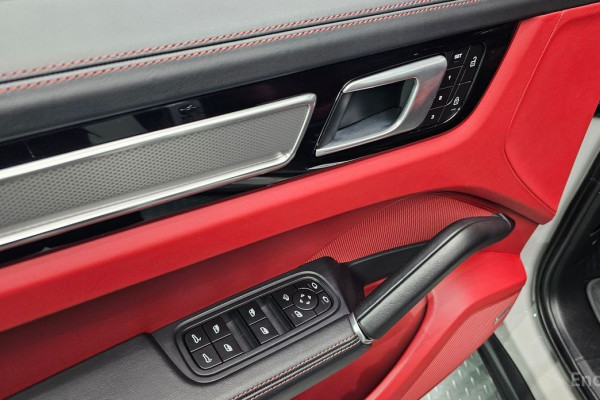 2022 Porsche Cayenne с пробегом 40 789 км