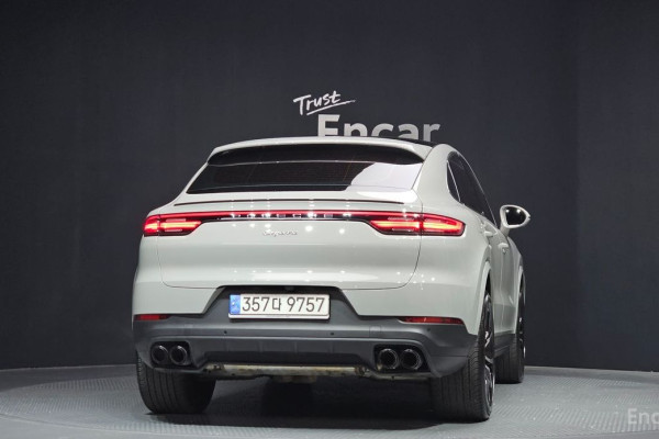 2022 Porsche Cayenne с пробегом 31 631 км