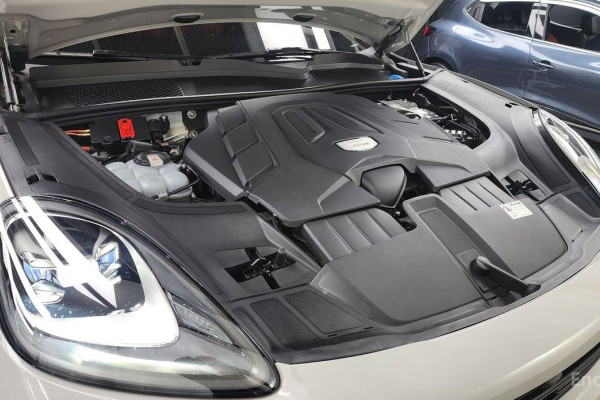 2022 Porsche Cayenne с пробегом 31 631 км