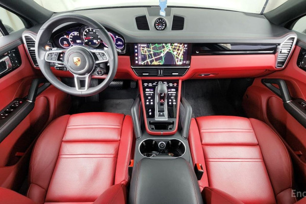 2022 Porsche Cayenne с пробегом 31 631 км