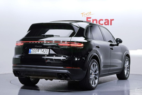 2023 Porsche Cayenne с пробегом 63 301 км