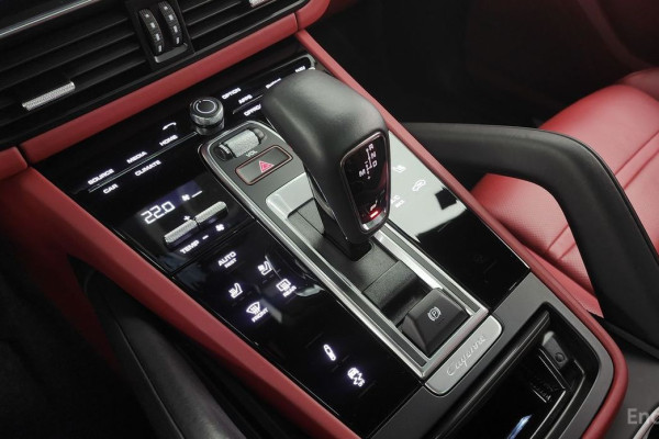 2022 Porsche Cayenne с пробегом 31 631 км