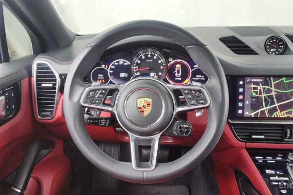 2022 Porsche Cayenne с пробегом 31 631 км