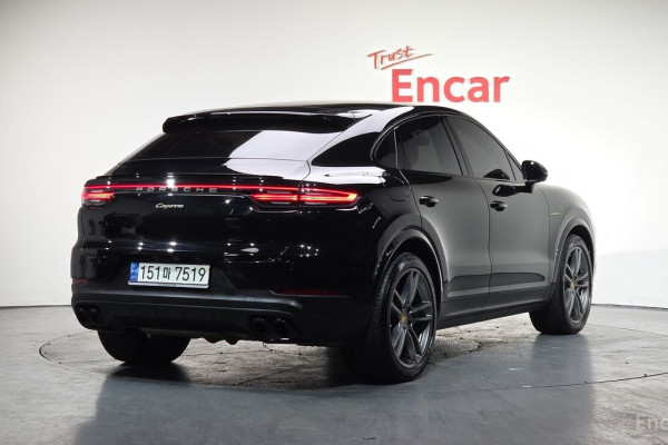 2022 Porsche Cayenne с пробегом 57 852 км