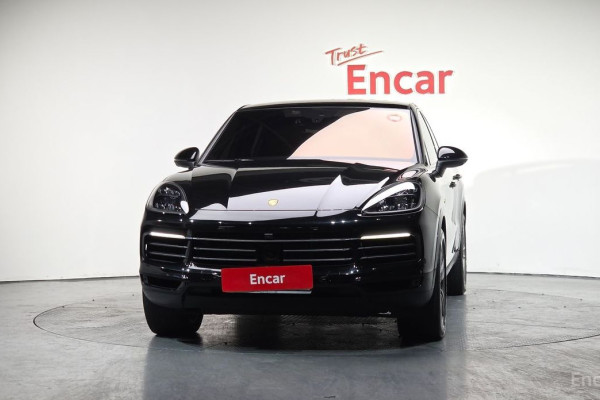 2022 Porsche Cayenne с пробегом 57 852 км