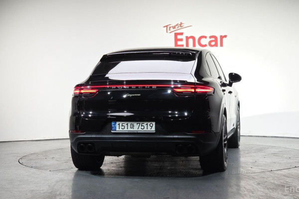 2022 Porsche Cayenne с пробегом 57 852 км