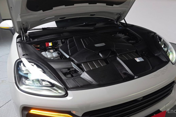 2021 Porsche Cayenne с пробегом 44 138 км