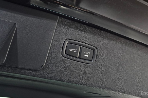 2023 Porsche Cayenne с пробегом 63 301 км