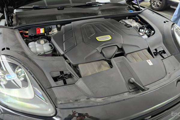 2022 Porsche Cayenne с пробегом 36 769 км