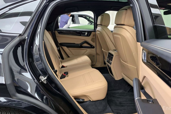 2022 Porsche Cayenne с пробегом 36 769 км